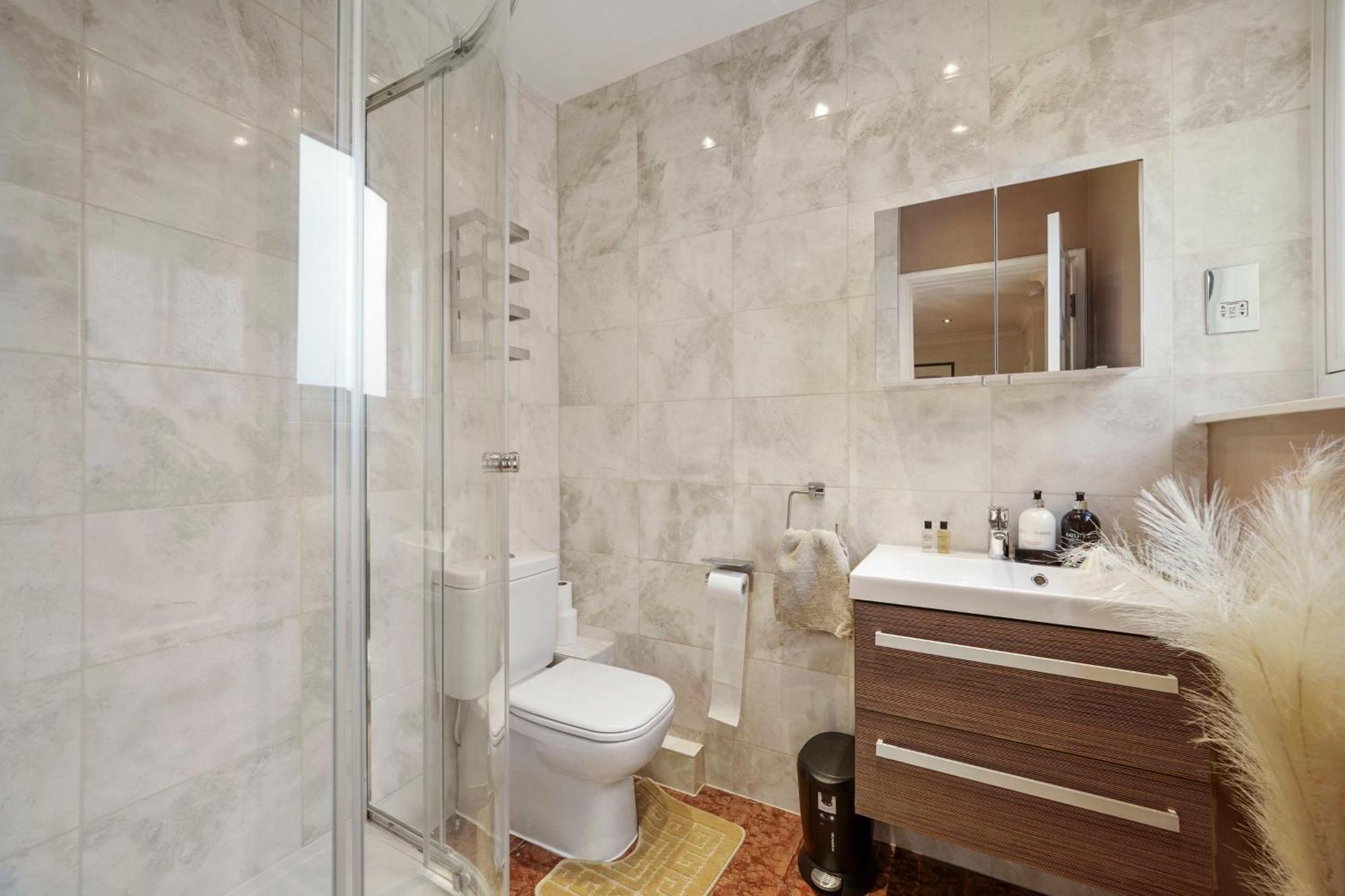 فيلا Mews House London With Private Patio & Parking المظهر الخارجي الصورة