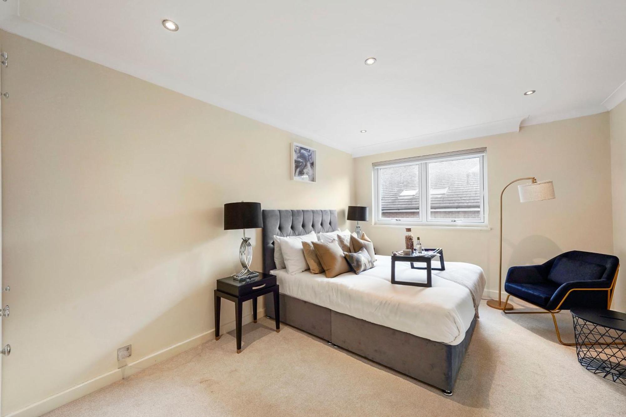 فيلا Mews House London With Private Patio & Parking المظهر الخارجي الصورة